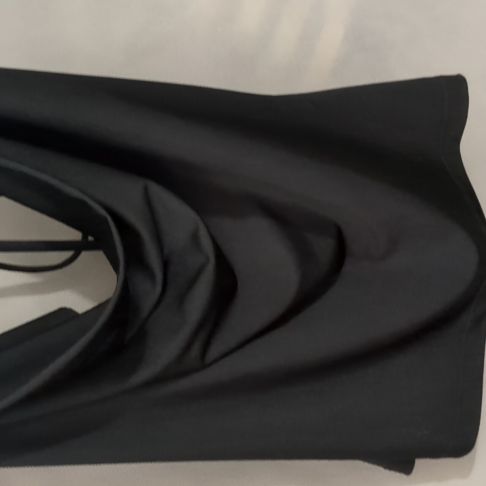 Paul y Esther blouse size S,color black. - Picture 3 of 4